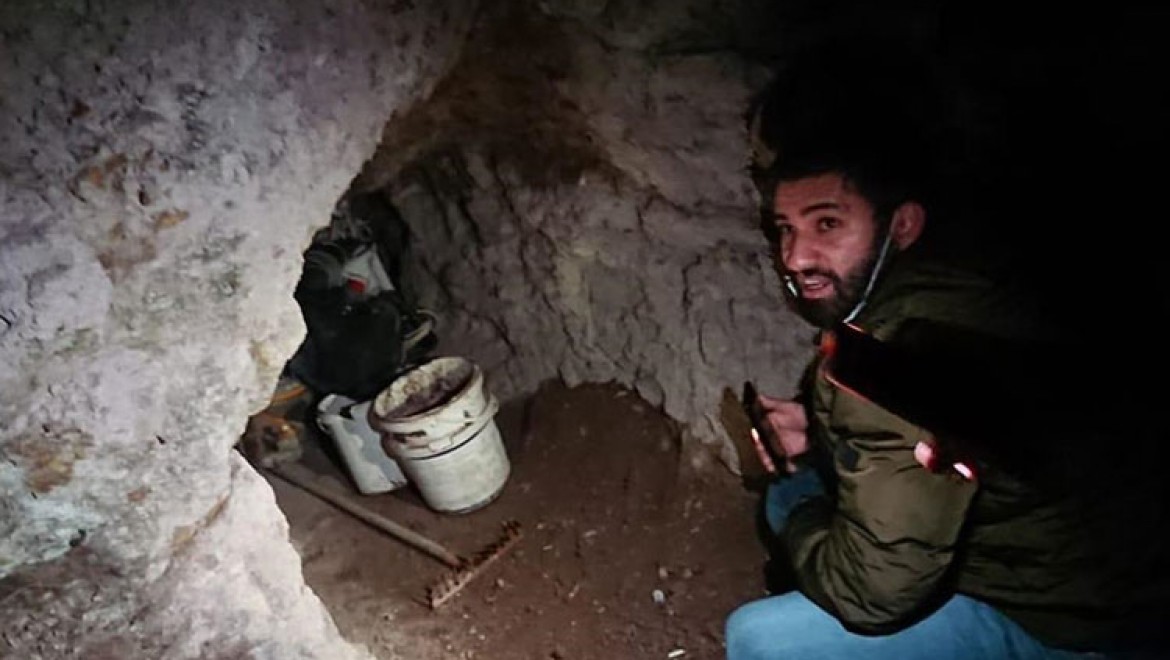 Ankara'da mağarada kaçak kazı