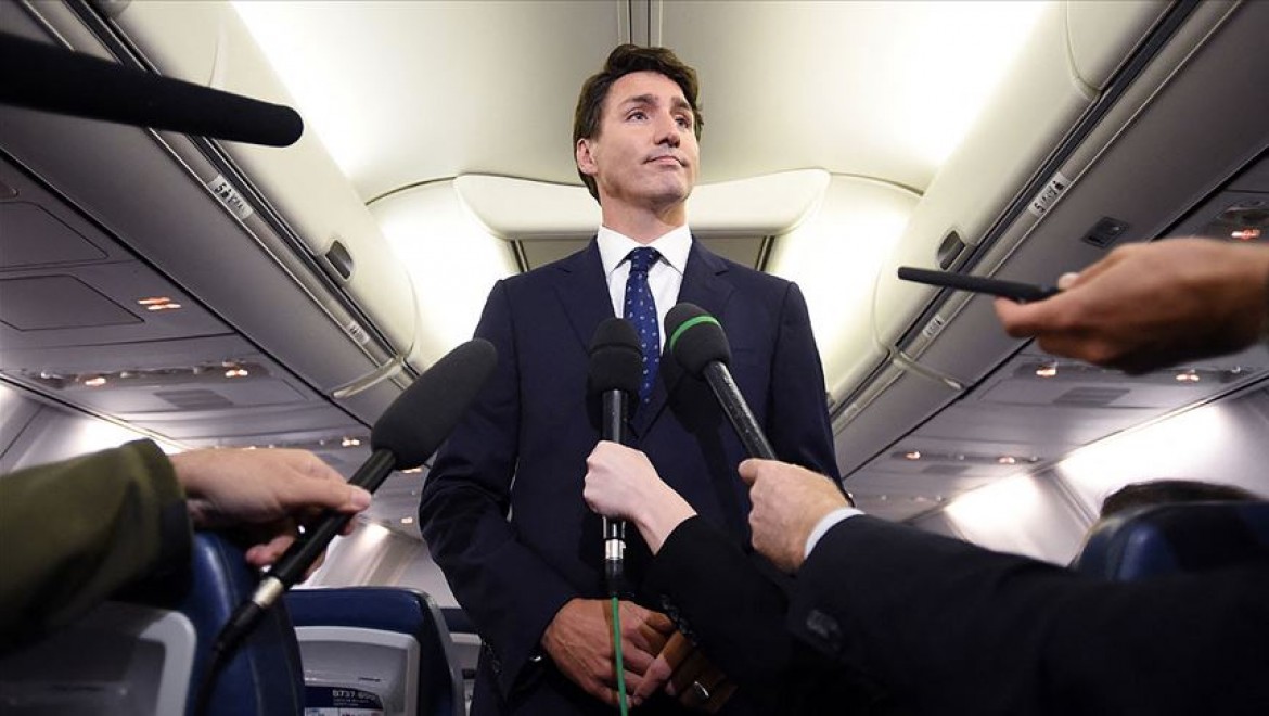 Trudeau 'ırkçı' fotoğraftan dolayı özür diledi