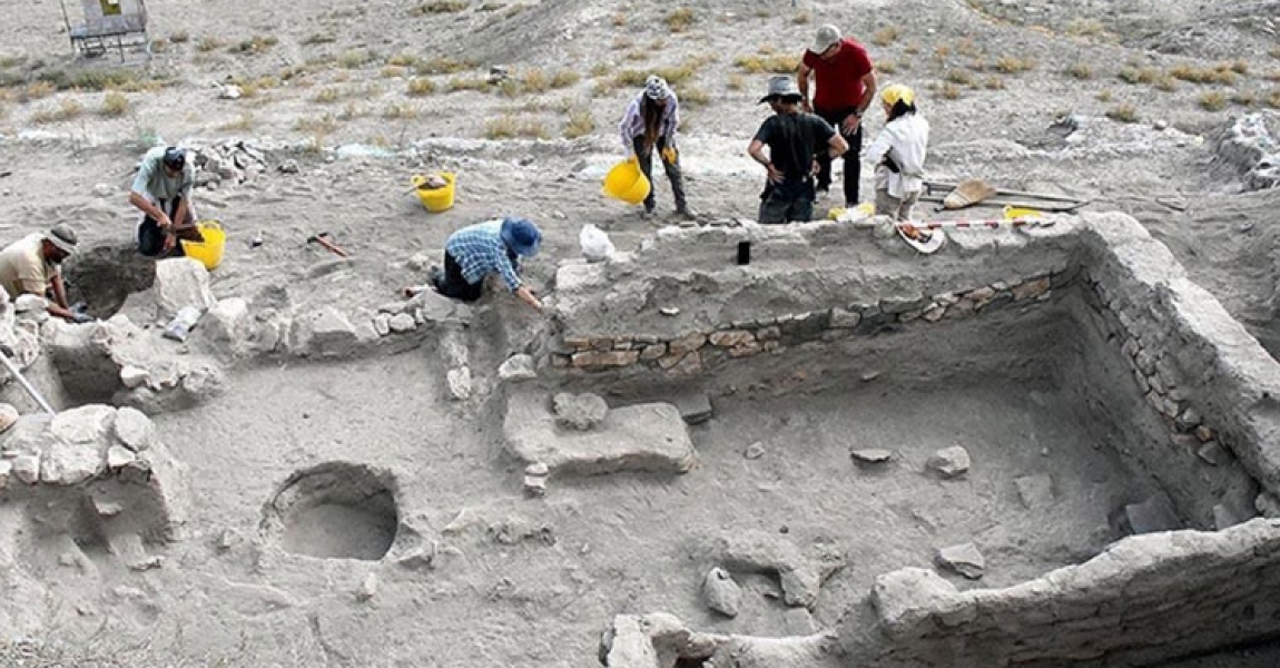Eskişehir'deki 'Şarhöyük' kazılarında geç Frig dönemine ait tabakalara ulaşıldı