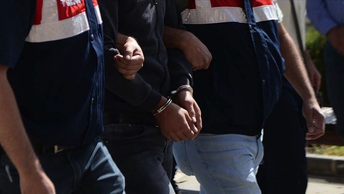 Diyarbakır'da terör örgütü operasyonu: 12 gözaltı