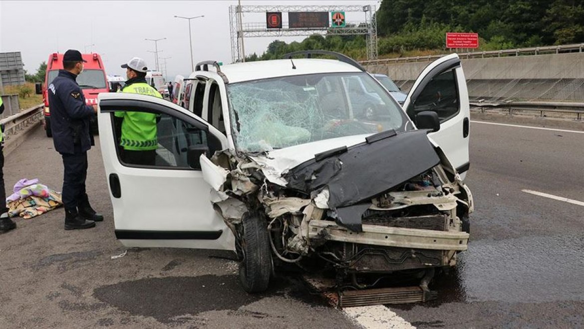 Kurban Bayramı'nın ikinci gününde trafik kazalarında 6 kişi hayatını kaybetti