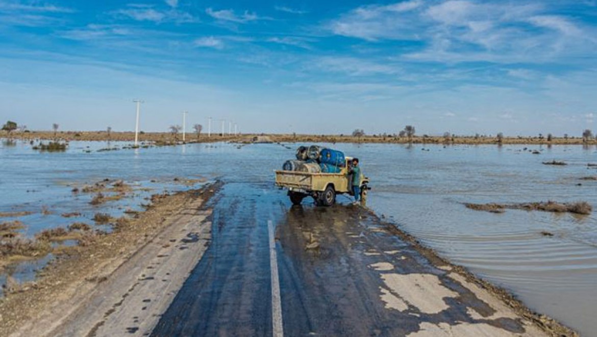 İran'ın güneybatısındaki sel felaketinde 4 kişi hayatını kaybetti