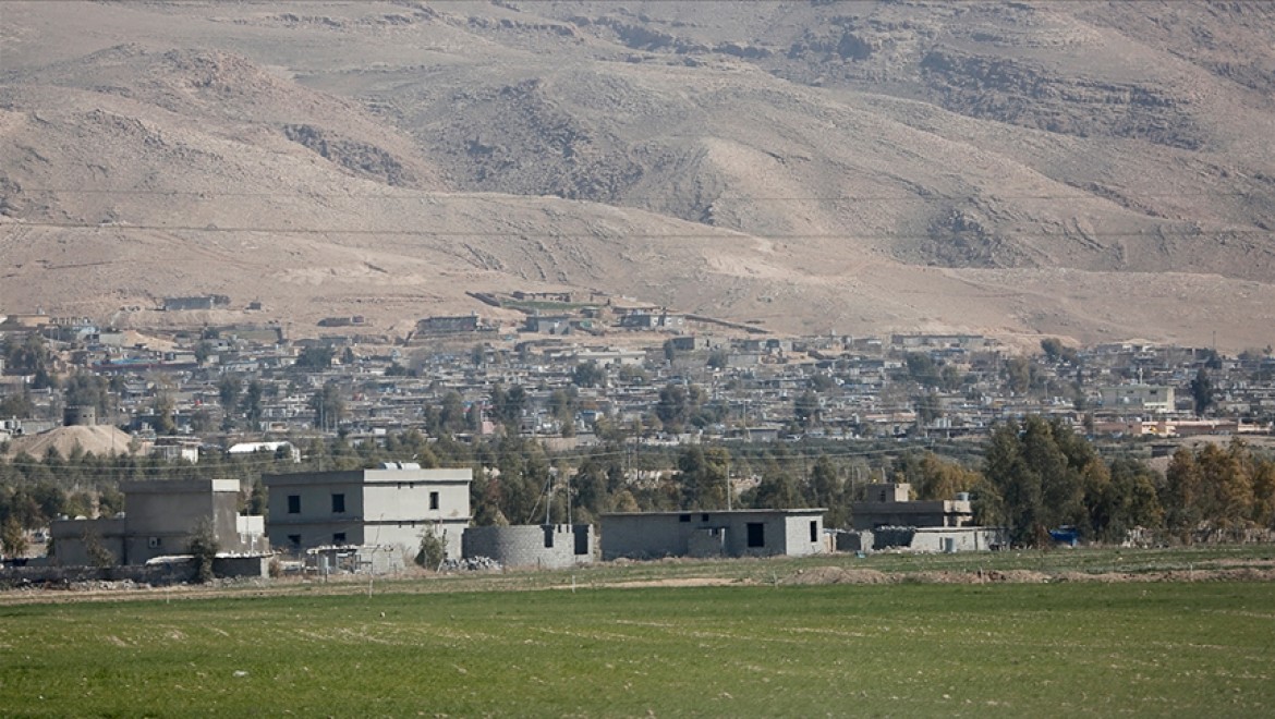 PKK'nın Sincar'da konuşlandığı 8 binayı boşalttığı iddia edildi