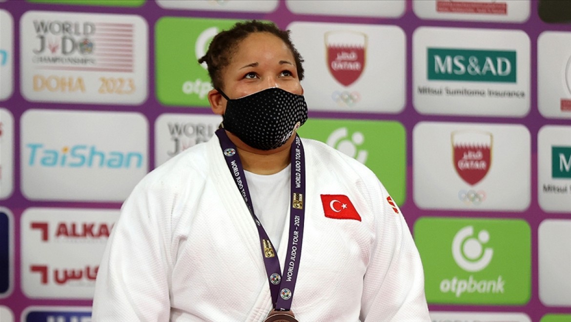 Judoda yılın ilk madalyası Kayra Sayit'ten