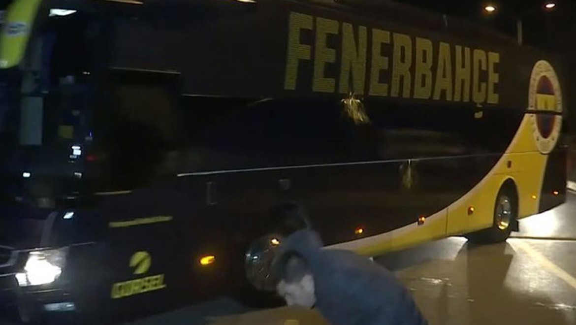 Fenerbahçeli taraftarlardan mağlubiyet tepkisi