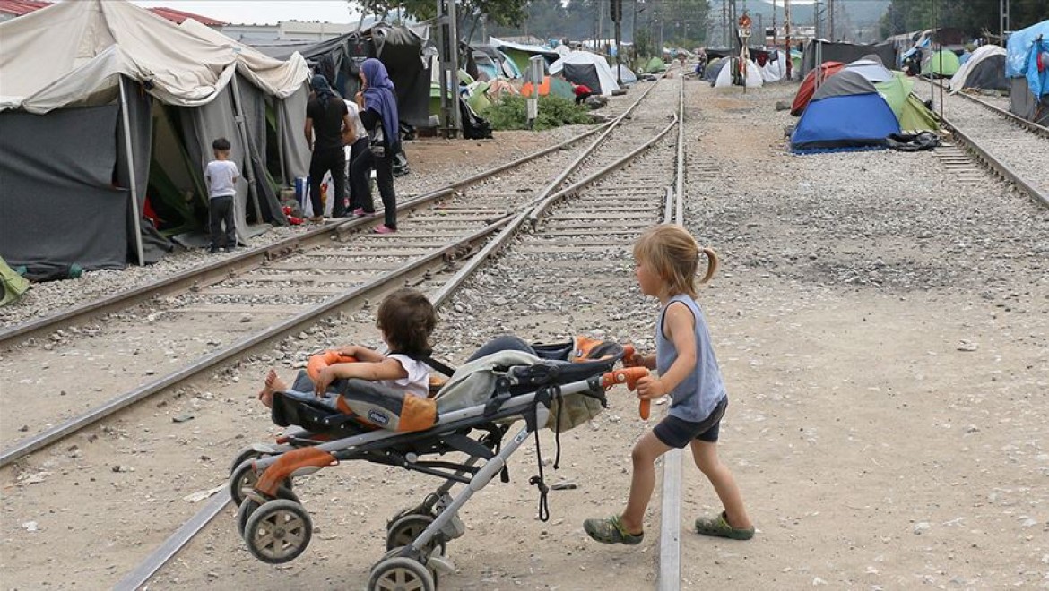 Yunanistan'da refakatsiz çocuk sığınmacı sayısı 5 bine ulaştı