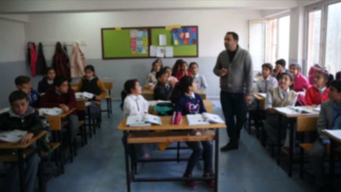 Şırnak, Mardin ve Şanlıurfa'nın sınır ilçelerinde eğitime 5 gün ara