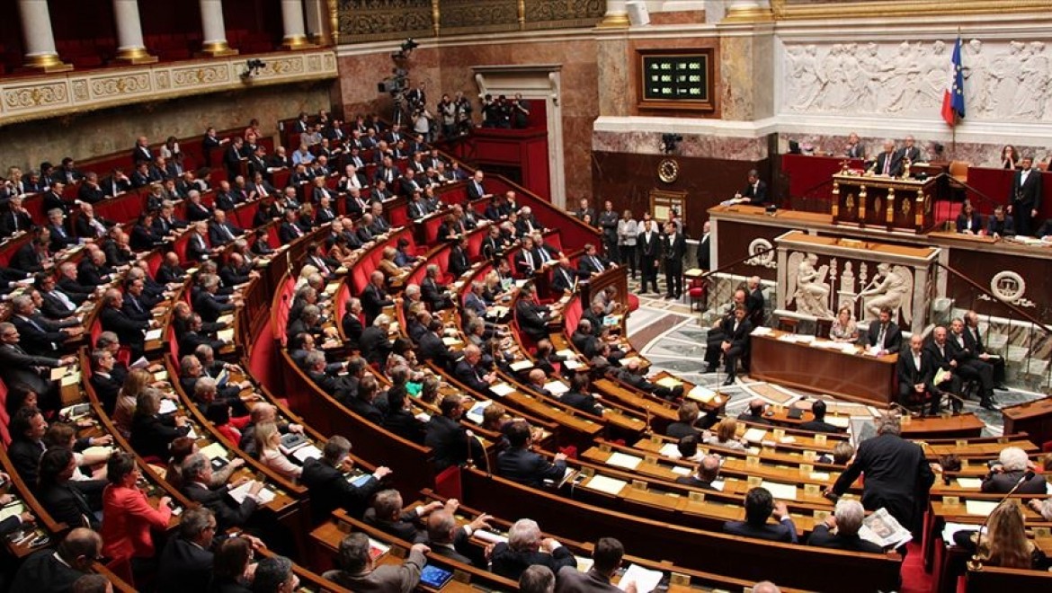 Fransa Ulusal Meclisi, tartışmalı 'Dağlık Karabağ tanınsın' kararını onayladı