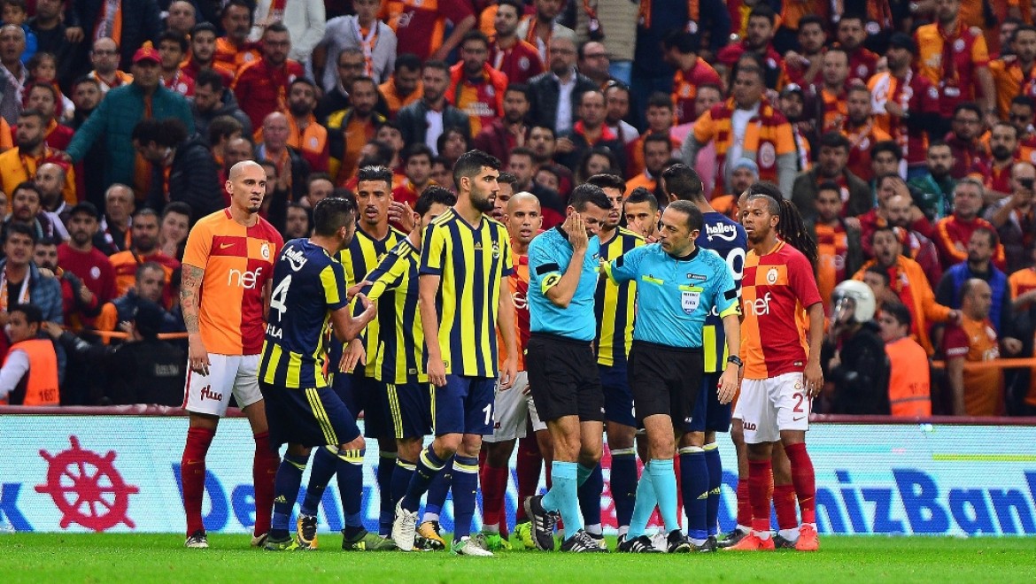 Fenerbahçe ile Galatasaray 387.Kez Karşı Karşıya
