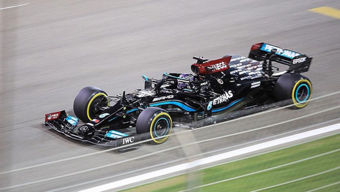 Formula 1 İspanya Grand Prix'sinde pole pozisyonu Hamilton'ın