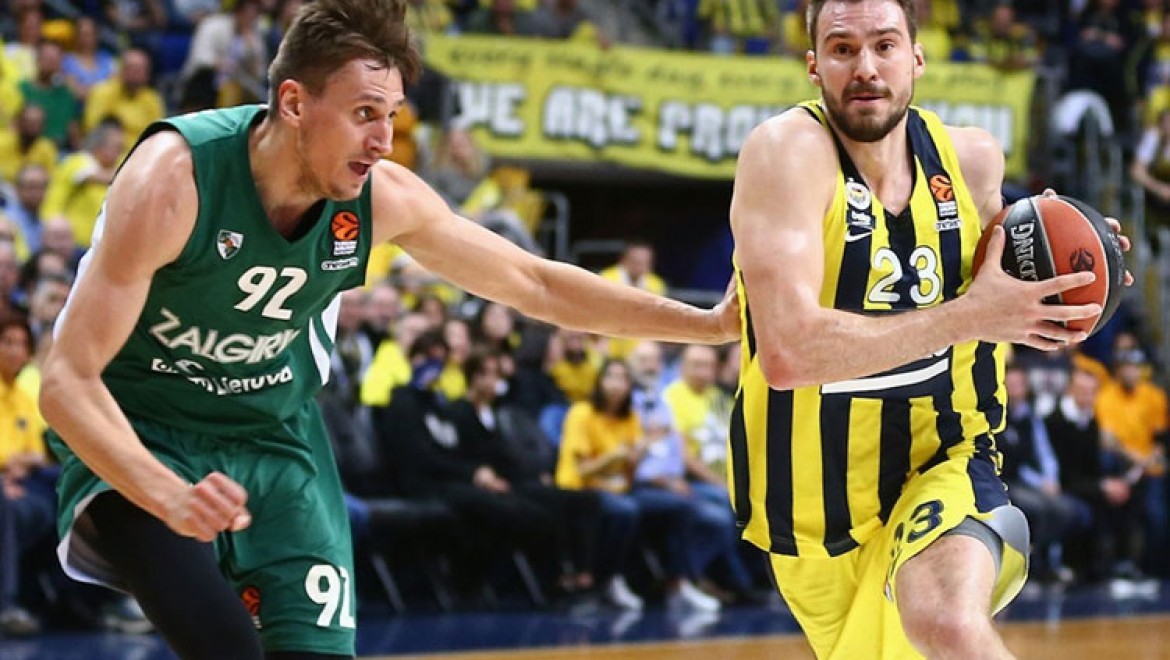 Fenerbahçe Beko Döndü Ama Ulanovas'ı Durduramadı