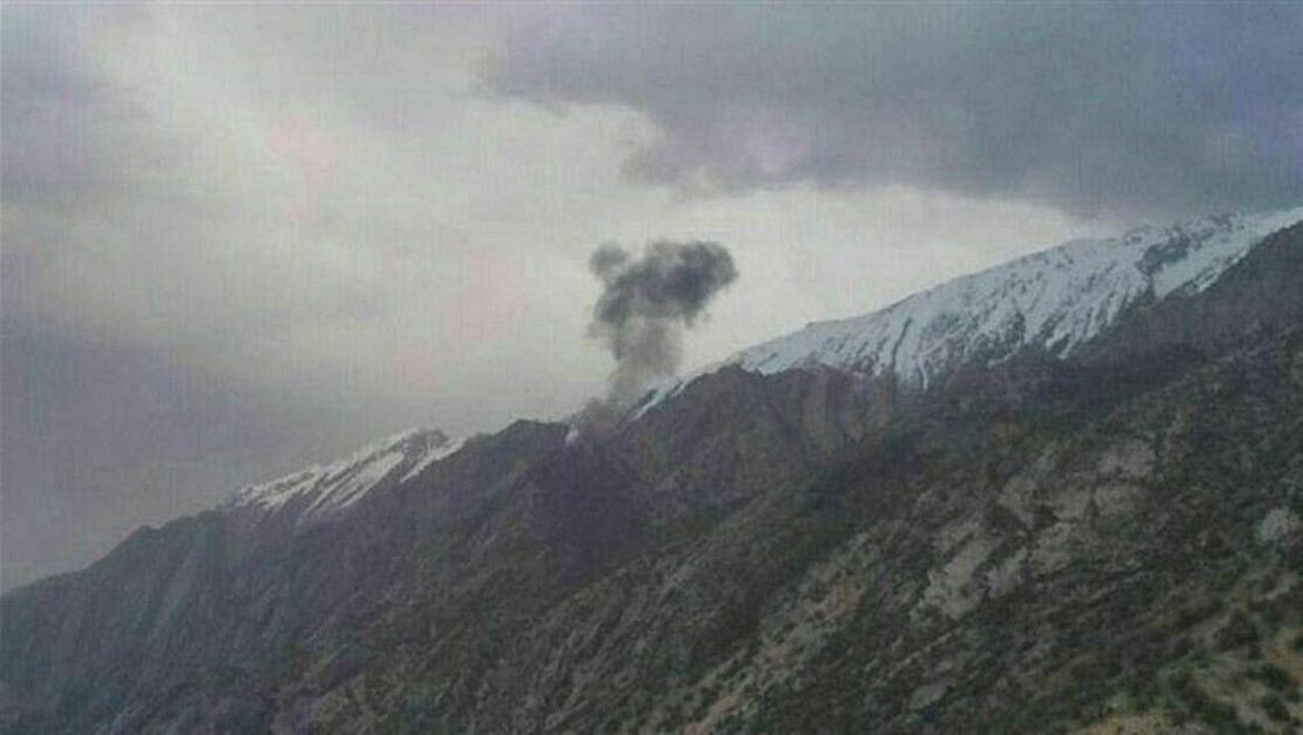 Özel Türk uçağı İran'da düştü: 11 Ölü