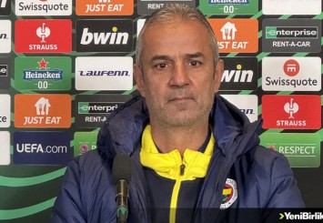 Fenerbahçe teknik direktör İsmail Kartal: Çok üzgünüz, bütün taraftarlardan özür diliyoruz