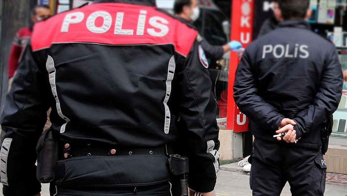 Antalya'da kavga edenlere 'sosyal mesafe' cezası