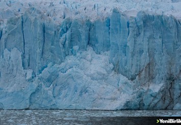 Devasa buz kütlesinin erimesi sonucu günlük 1,5 milyar ton su okyanusa karışıyor
