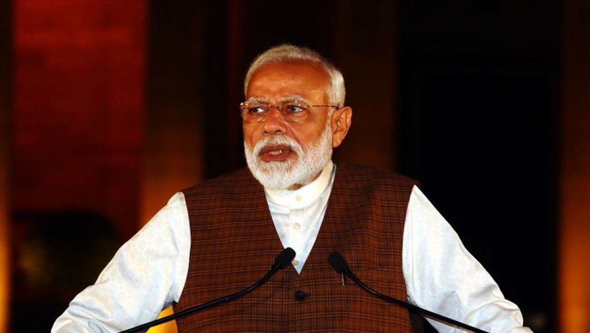 Hindistan Başbakanı Modi'den Kovid-19 önlemleri için özür