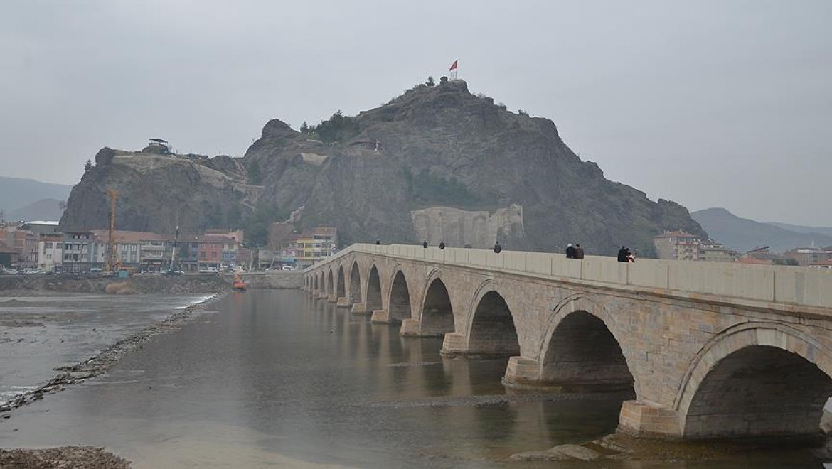 5 Asırlık Koyunbaba Köprüsü Restore Edildi