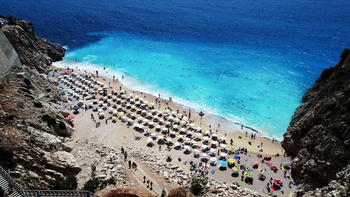 Rusya turistlere tatil için Türkiye'yi önerdi