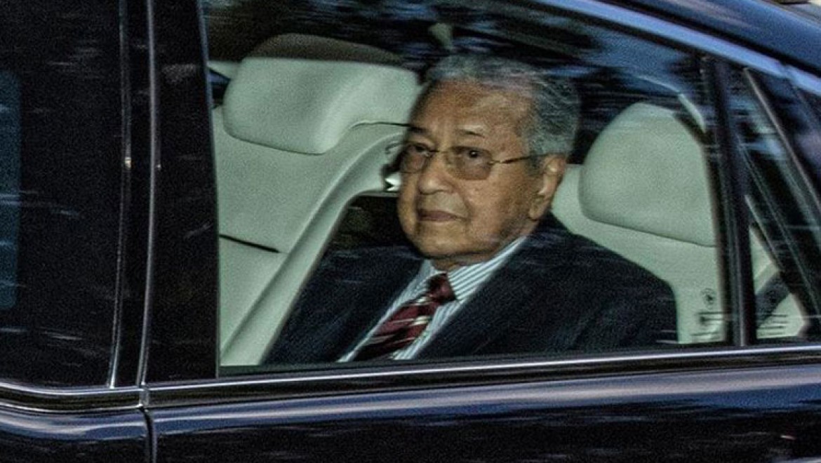 Malezya'da Mahathir yeniden 'geçici başbakan' olarak görevlendirildi