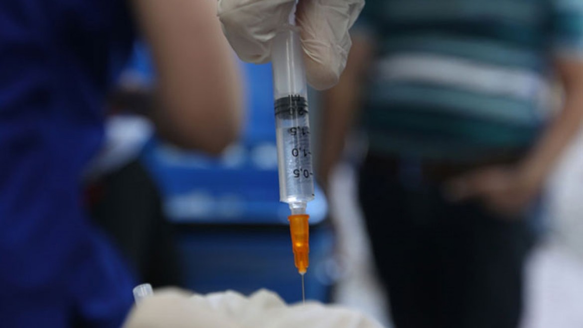 Toplum sağlığı için 'aşı tereddüdünden kurtulmak gerekiyor'
