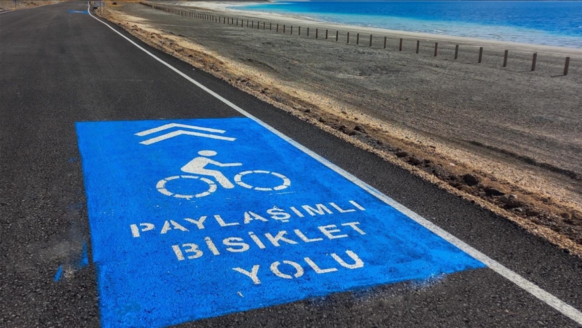 Salda Gölü çevresine 7 kilometrelik bisiklet yolu yapıldı