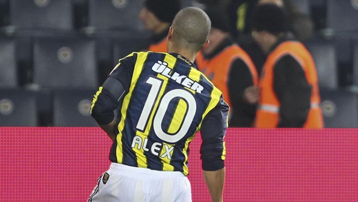 Fenerbahçe '10'suz Olmuyor
