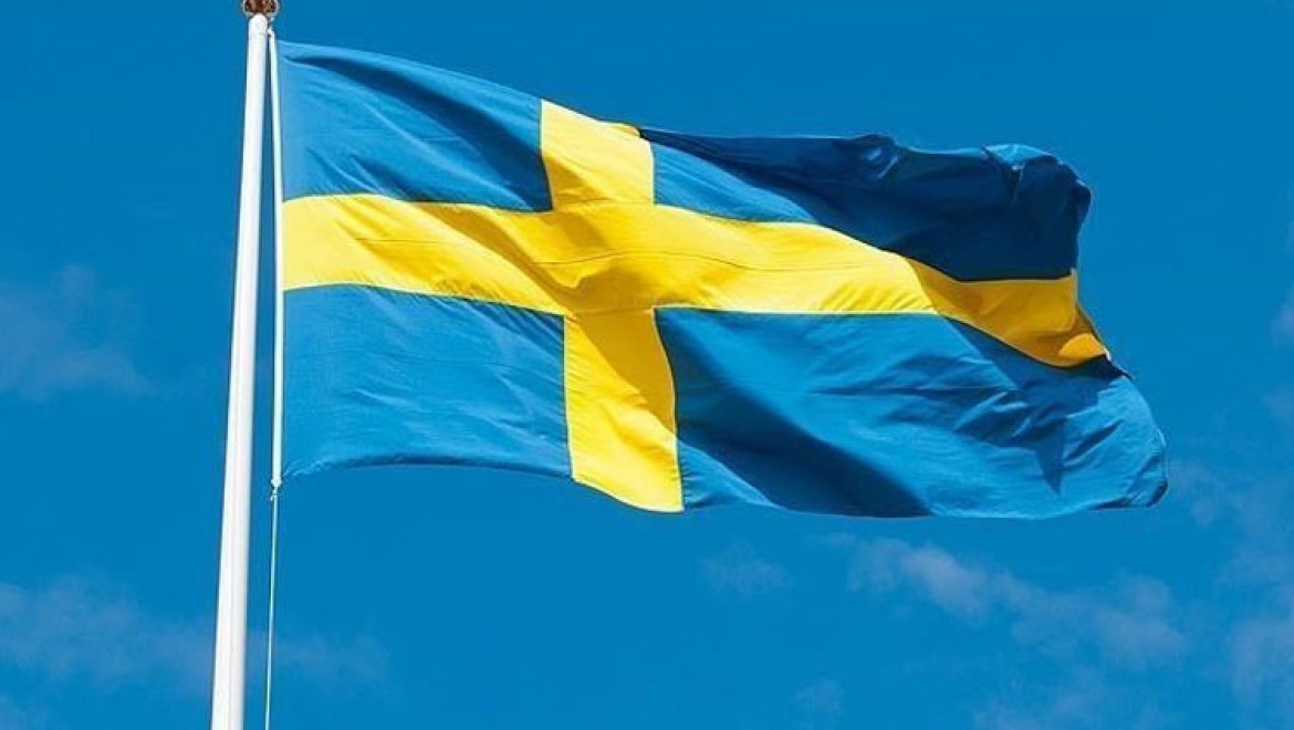 İsveç'te aşırı sağcı parti oylarını artırdı