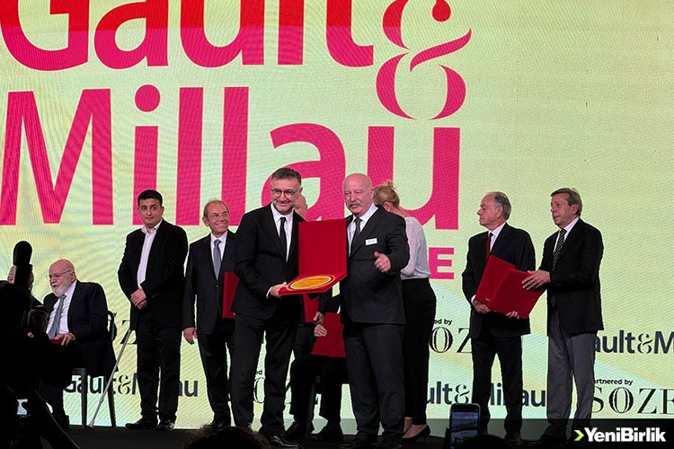 Gault & Millau'dan İstanbul'un Seçkin Tayland Restoranları  Çok Çok'lara ve Ernest Bar'a Ödül