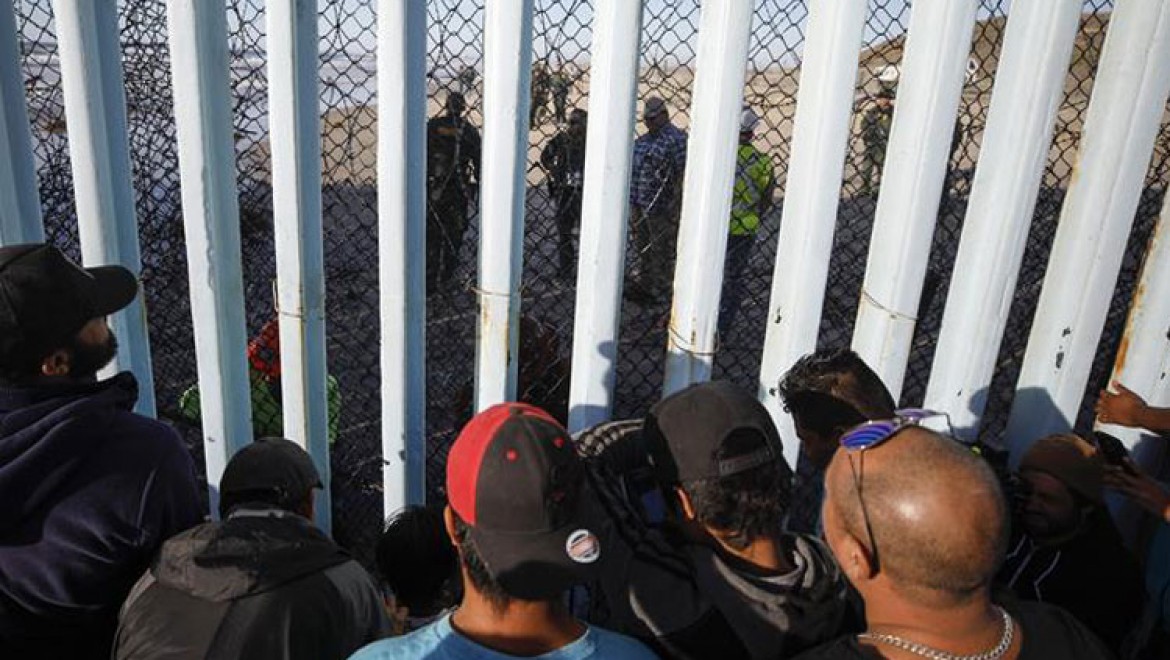 Orta Amerikalı Göçmenlerden Bazıları Meksika Sınırına Ulaştı