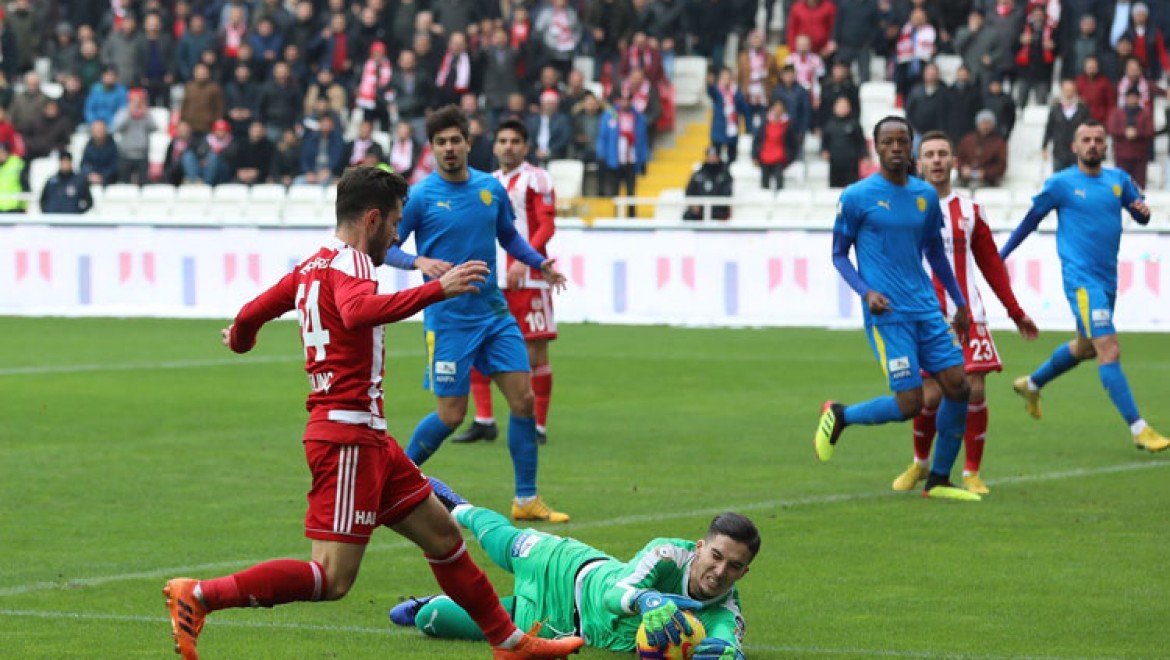 DG Sivasspor Farklı Kazandı