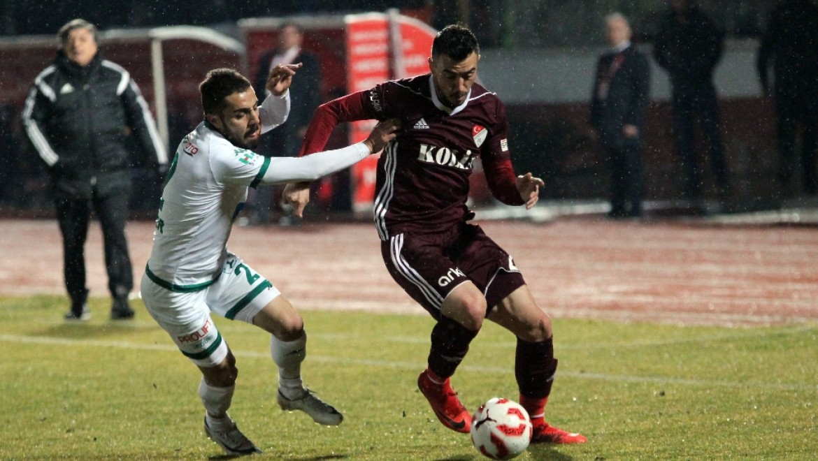 Elazığspor Giresun'u 2-1'le Geçti