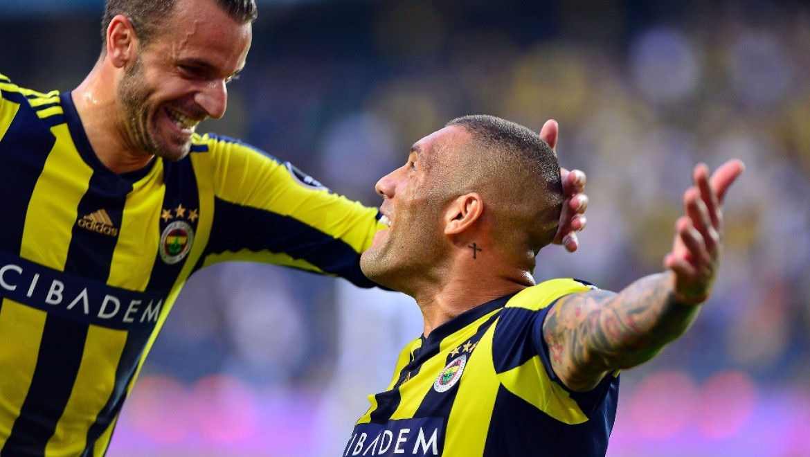 Fenerbahçe Ligi İkinci Bitirdi