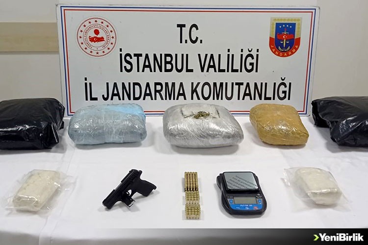 İstanbul'da uyuşturucu operasyonunda yakalanan 11 zanlıdan 9'u tutuklandı