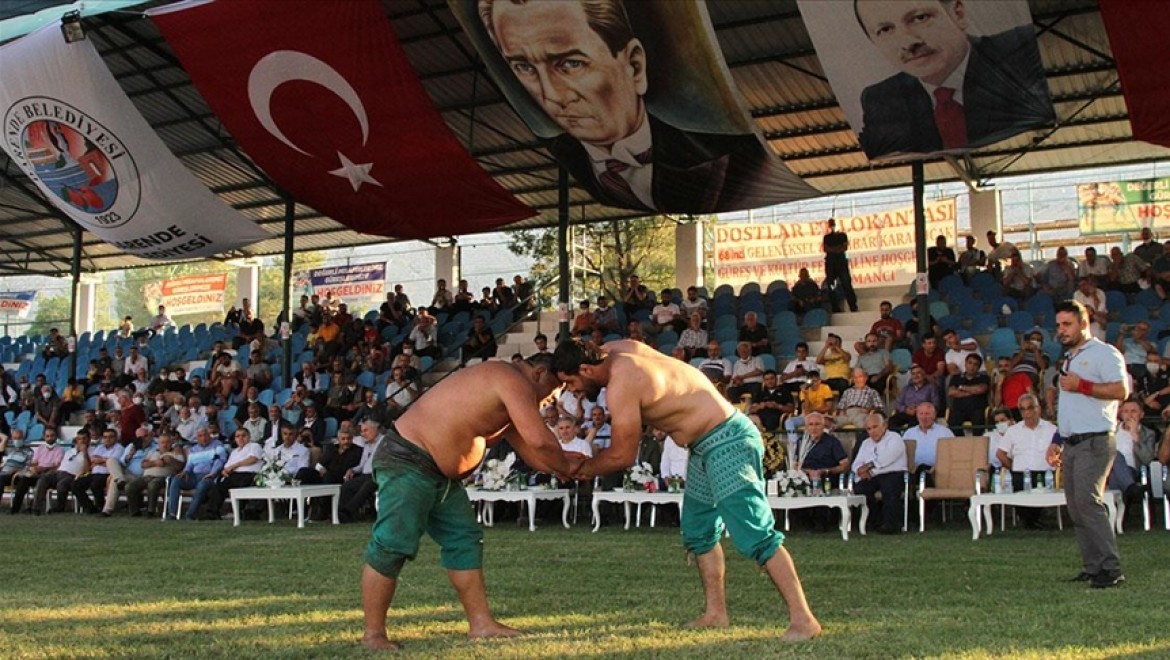 Malatya'da yapılan 68'inci Zengibar Karakucak Güreşleri'nde başpehlivan Ali Rıza Kaya oldu
