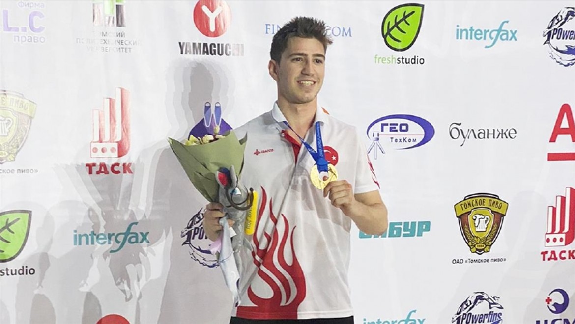 Dünya şampiyonu milli yüzücü Derin Toparlak: Ülkem için ilk madalyayı kafama koymuştum