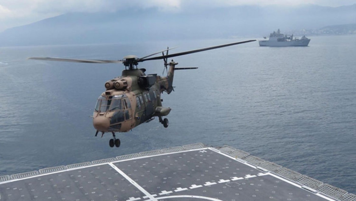 Çıkarma gemileri, Amfibi Deniz Piyade Tugayı ve Kara Kuvvetleri helikopterleriyle eğitimler yaptı