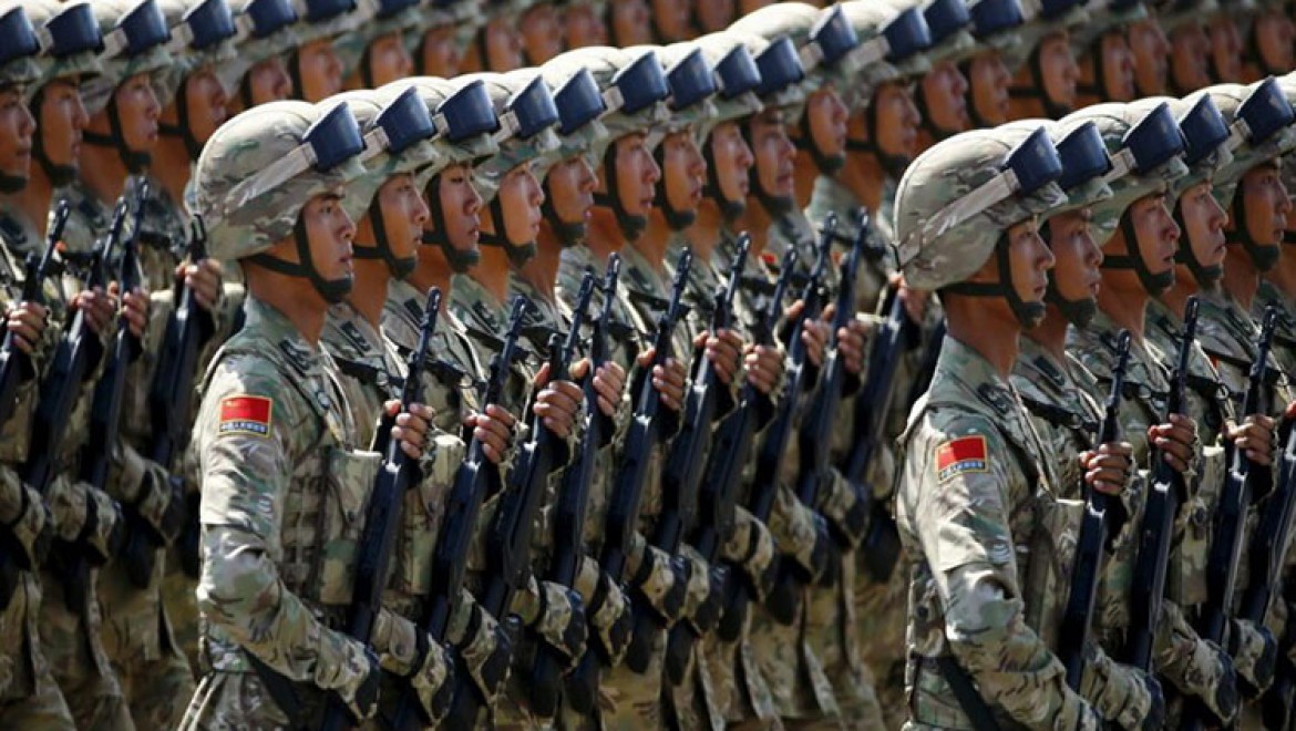Çin Kuzey Kore sınırına 100 bin asker gönderdi