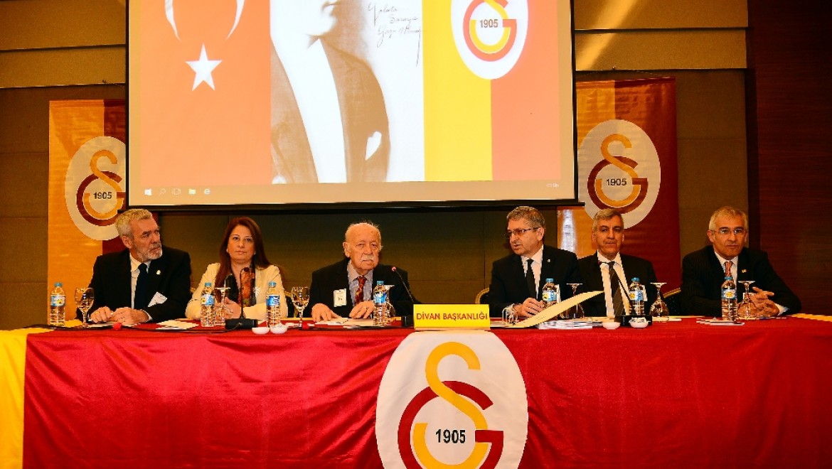 Galatasaray'da Divan Başkanlığı Seçimi Başladı