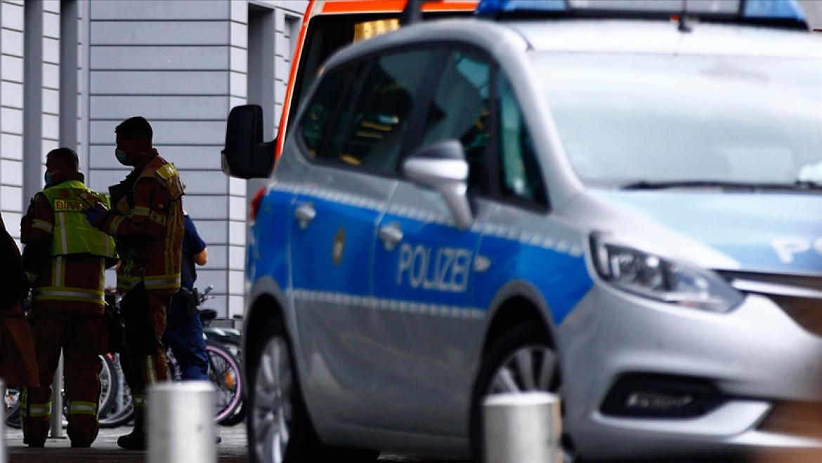 Almanya'da bir araç yayalara çarptı: 2 ölü, 10 yaralı