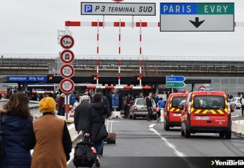 Fransa'da, 31 Ocak'ta Orly Havalimanı'ndaki seferlerin yüzde 20'sini iptal çağrısı