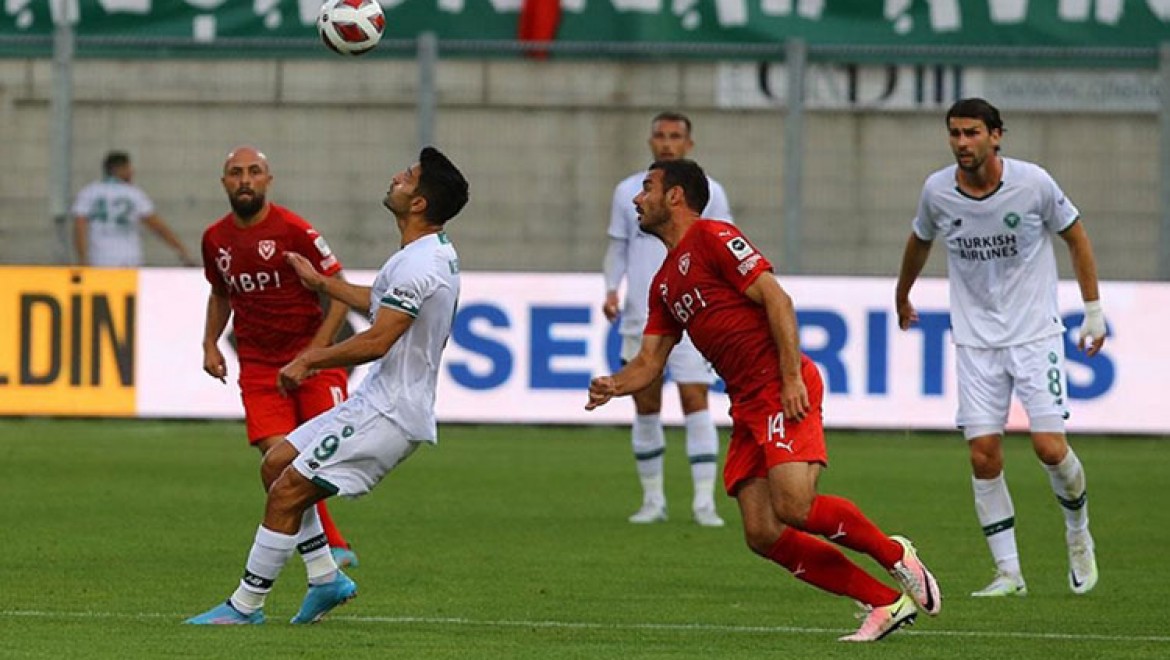Konyaspor deplasmanda Vaduz takımı ile 1-1 berabere kaldı