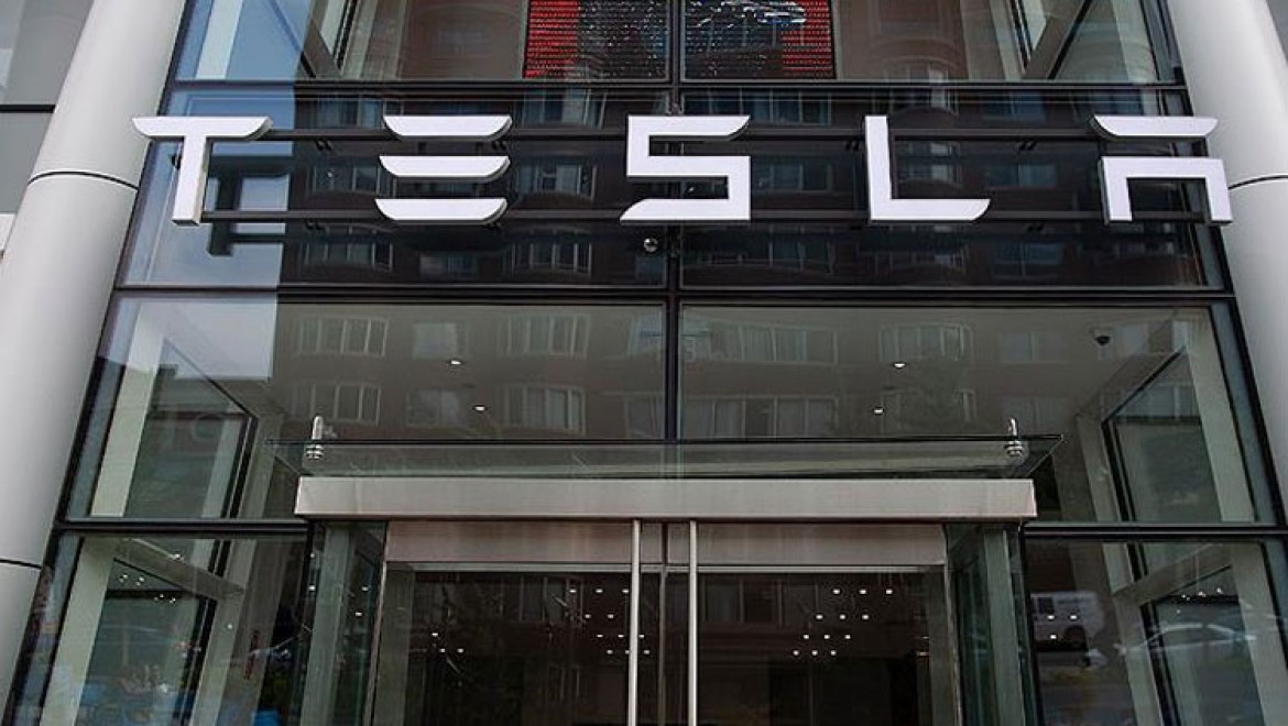 Tesla, çevresel endişeleri gerekçe göstererek araç satışlarında Bitcoin ile ödemeyi askıya aldı