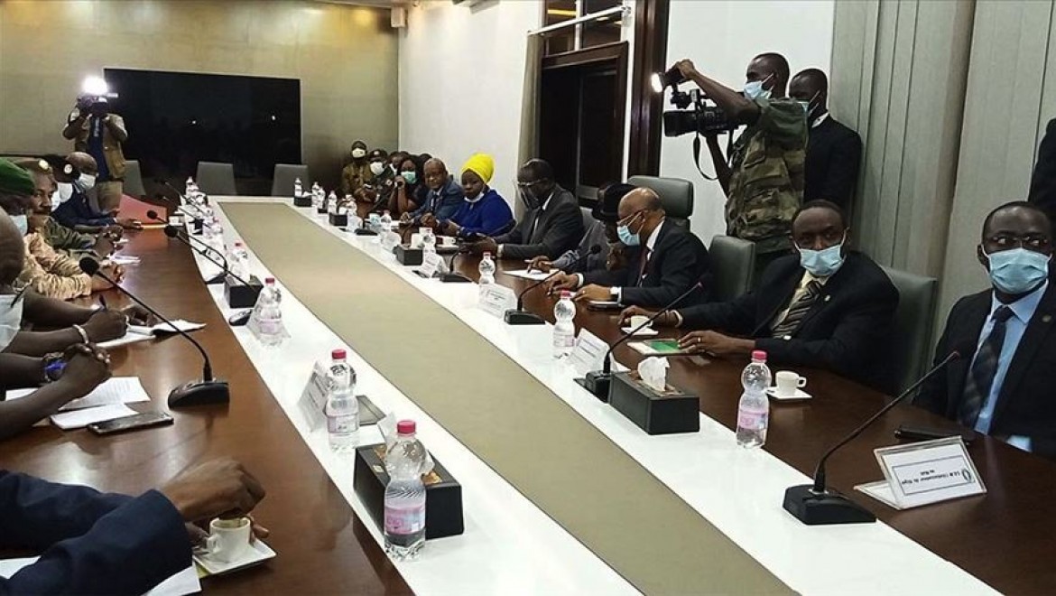 Mali'de Türkiye'nin de destek verdiği geçiş süreci müzakereleri ilerliyor