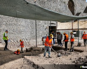 Diyarbakır'daki Amida Höyük'te Artuklu Sarayı'nın doğu surlarının temeli ortaya çıkarılacak