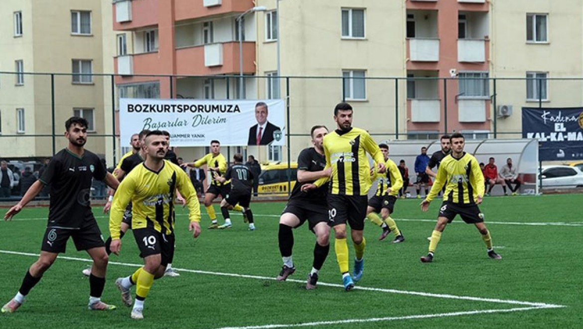 Sel felaketi sonrası Bozkurt'ta ilk resmi futbol müsabakası yapıldı