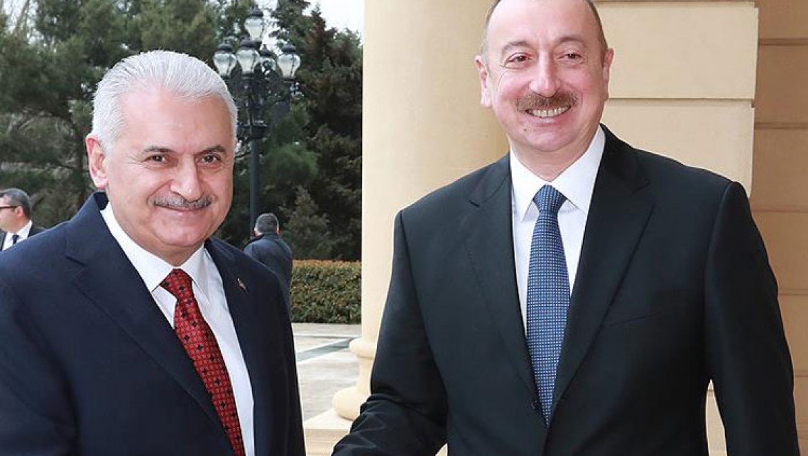 Başbakan Yıldırım'dan Aliyev'e Tebrik
