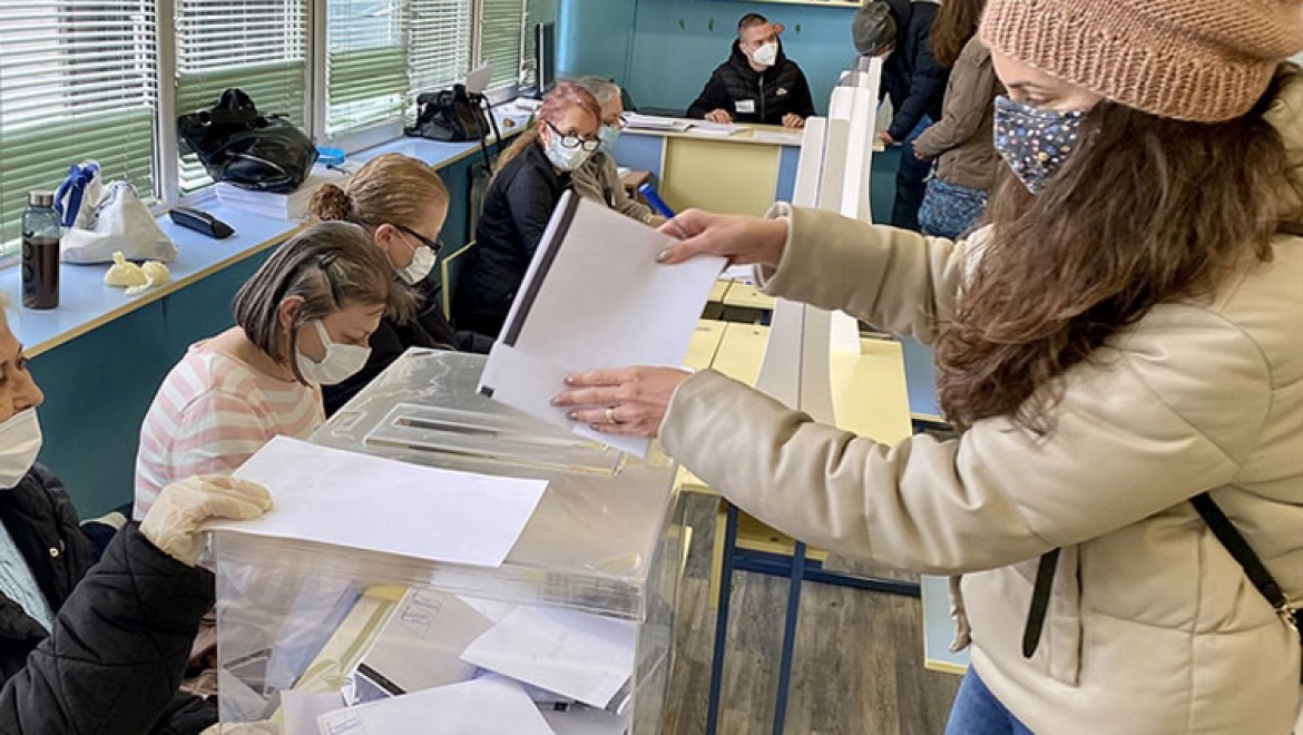 Bulgaristan'da nihai seçim sonuçları açıklandı