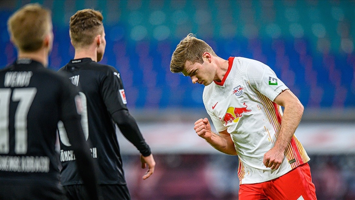 Leipzig Sörloth'un uzatmalarda attığı golle kazandı
