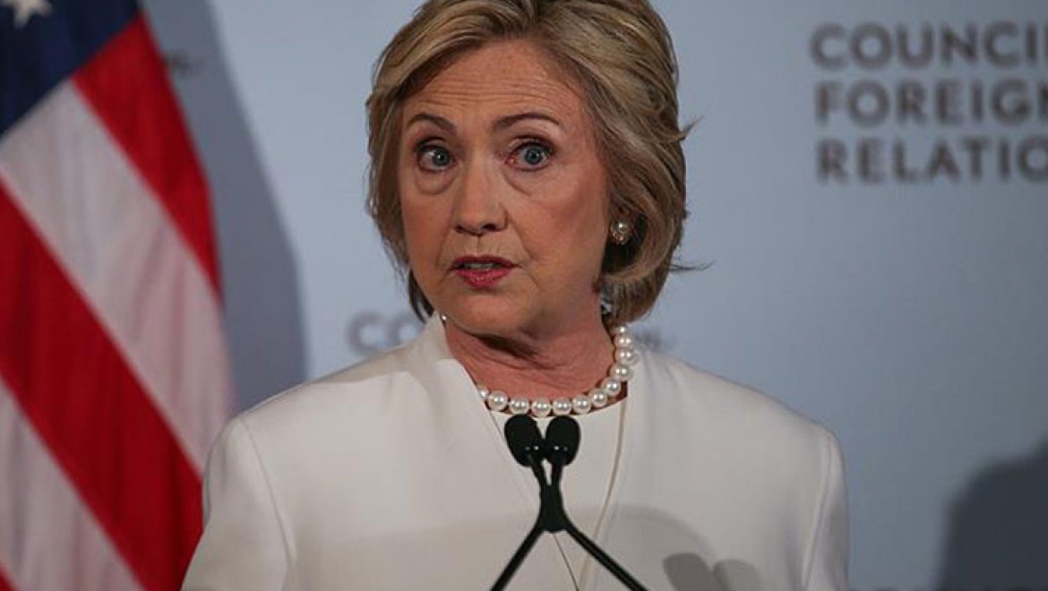 Clinton e-postalarıyla ilgili FBI'a yeni soruşturma izni