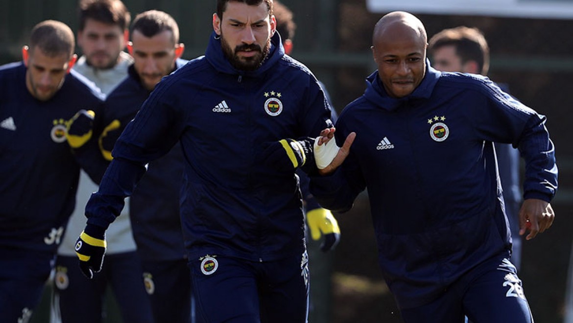 Fenerbahçe'de Avrupa Mesaisi Sürüyor